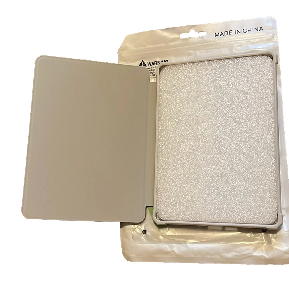 NWT Purple & Gold Marble Print Case for Kindle Paperwhite 6.8”